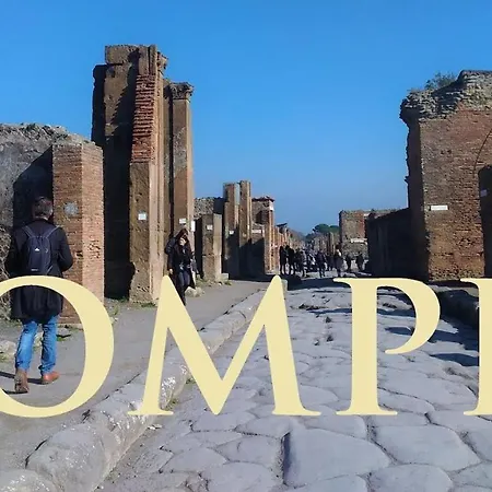 Loft Ortensia Apartman Pompeji